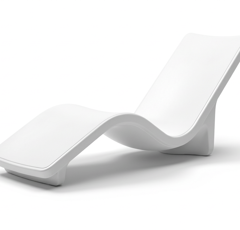 Tupelo Line Chaise